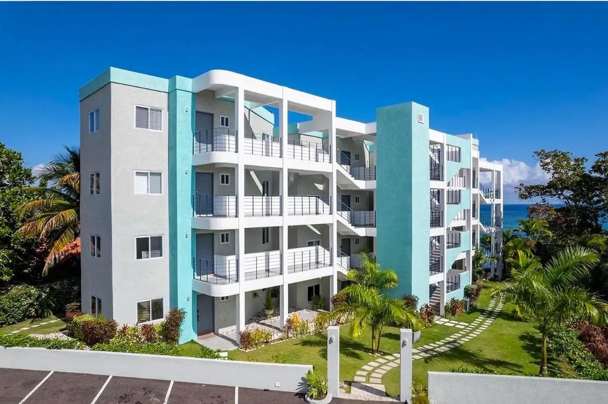 Apartment Watersedge - Condo In Tower Isle Jamaica