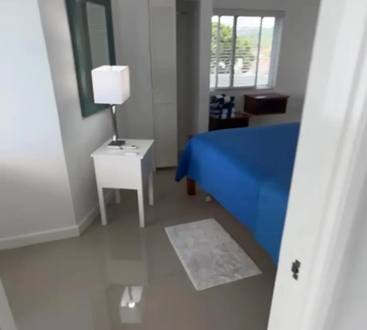 Watersedge - Condo In Tower Isle